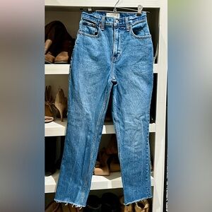 Curve Love Ultra High Rise 90s Straight Jean New without tags